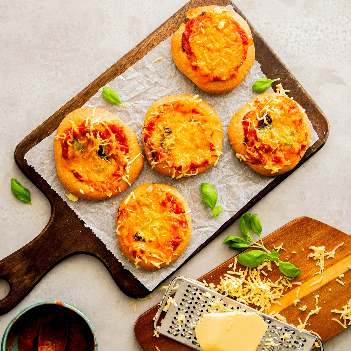 Oosty Cheddar flavoured plant-based mixture 332g (To prepare 1kg of plant-based block)